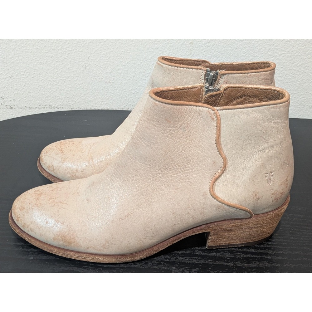 Frye Boots Womens Size 9 White Leather Ankle Zip Low Heel Booties Casual FR40241